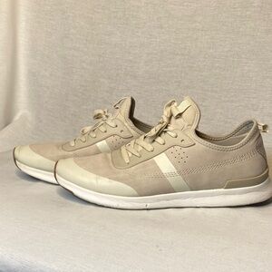 Steve Madden Berlin perforated sneakers in sand color